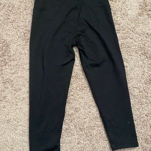 Black Capri 3/4 leggings
